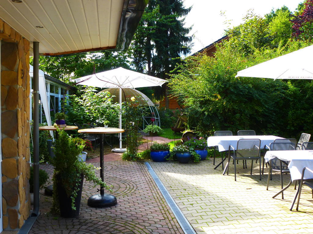 Landhaus-Puettmann Hotel Frondenberg Ngoại thất bức ảnh